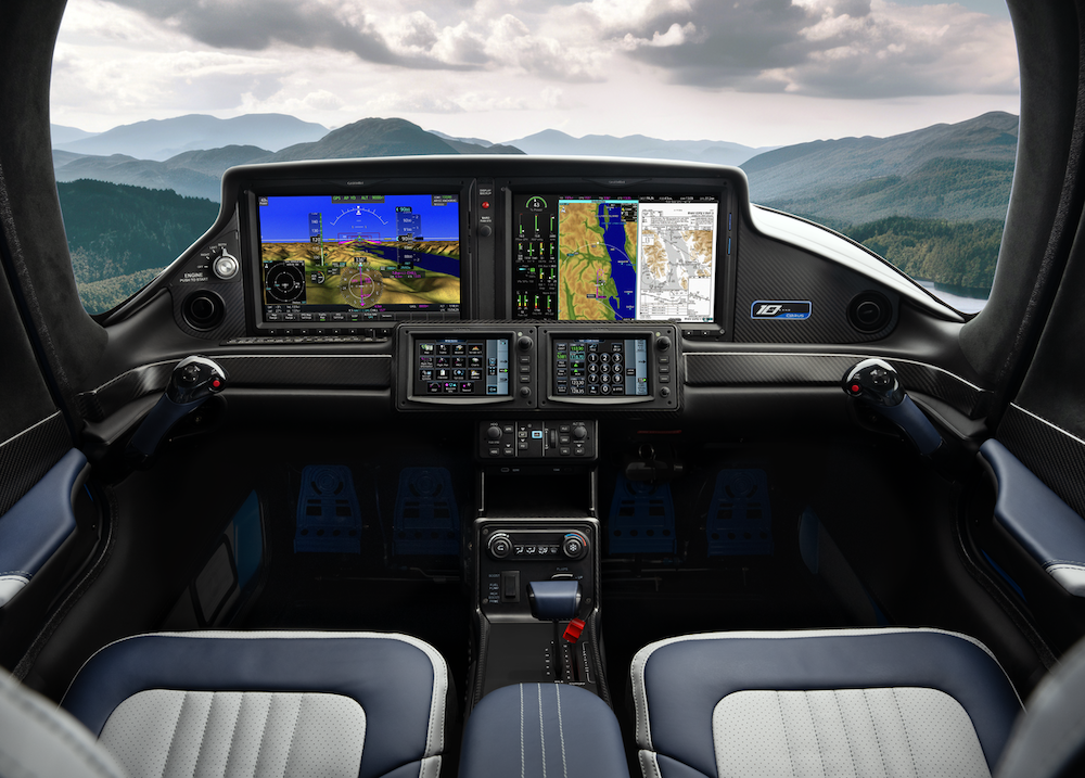 SR22T G7 10000_SMALL